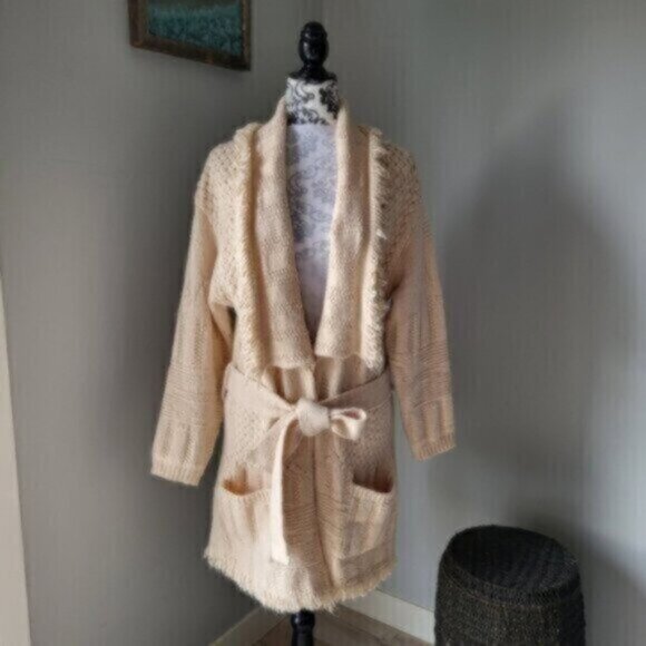 ESQUALO Fringe Knit Cardigan Sweater NWT Women's Sz Lrg - Picture 1 of 14
